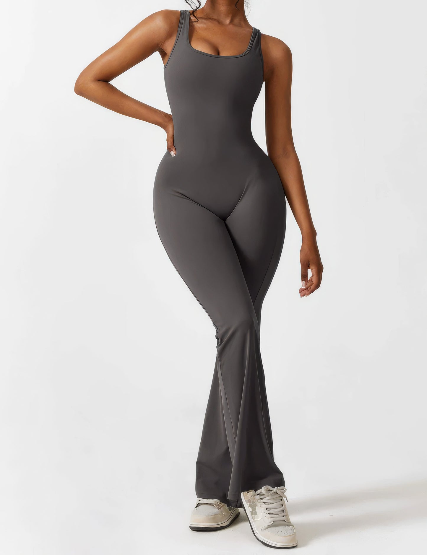 DEMI | FLARED V-BACK JUMPSUIT